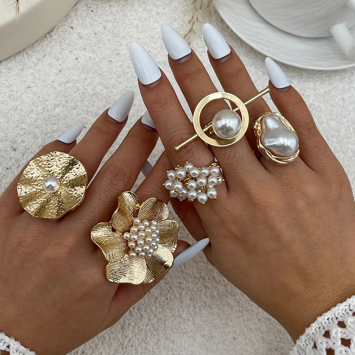 Ingemark 20 Styles Boho Unique Gold Color Petal Flower Rings for Women Punk Geometric Adjustable Rings Couple New Year Jewelry