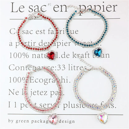 Luxury Diamond Pet Collar Cat Necklace Cute Love Pendant Dog Cat Collar Pet Accessories for Puppies Bling Crystal Kitty Necklace