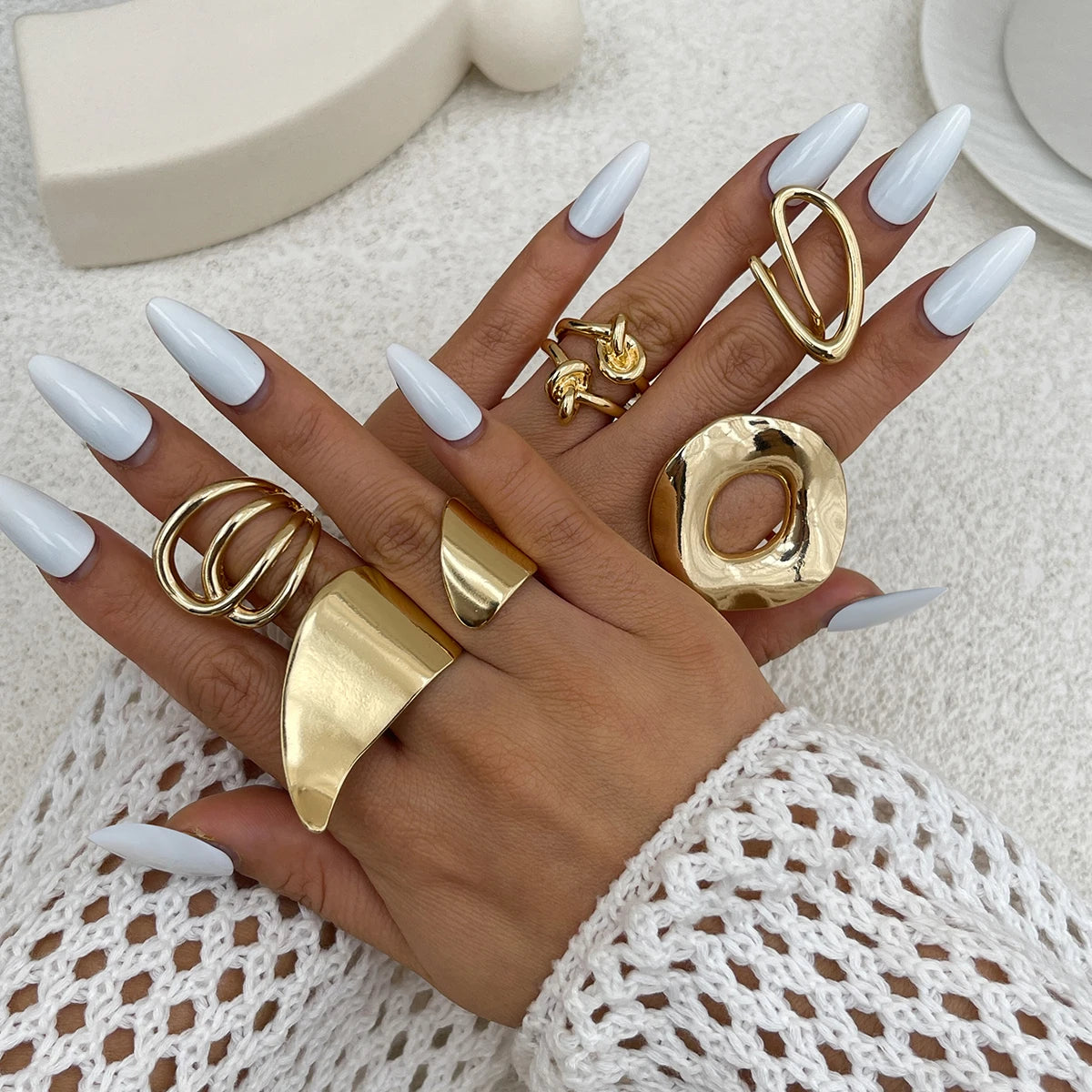 Ingemark 20 Styles Boho Unique Gold Color Petal Flower Rings for Women Punk Geometric Adjustable Rings Couple New Year Jewelry