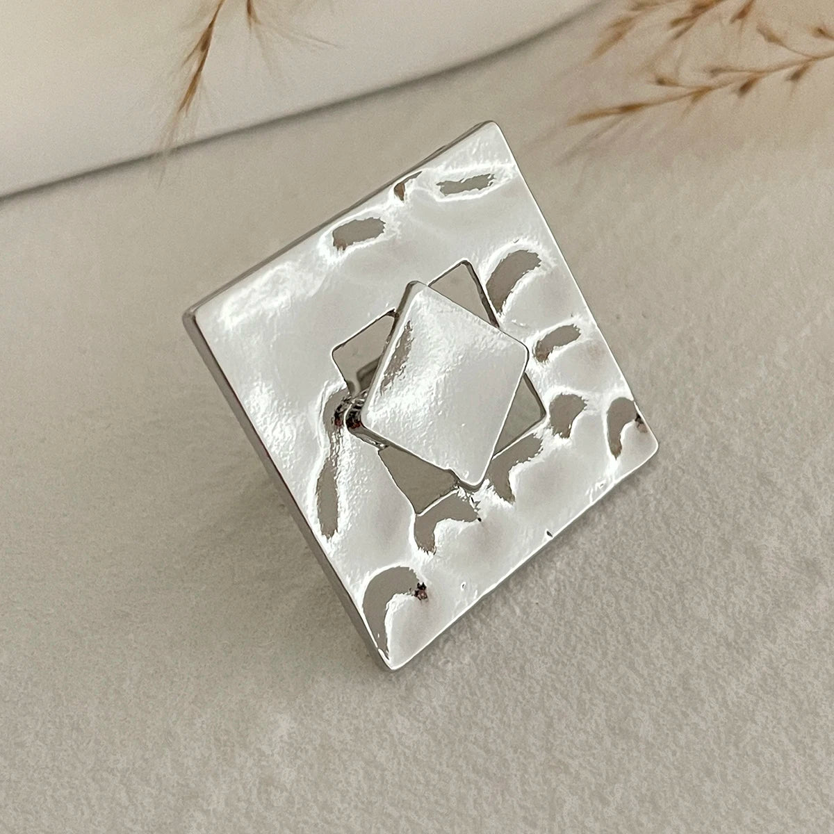 Ingemark 20 Styles Boho Unique Gold Color Petal Flower Rings for Women Punk Geometric Adjustable Rings Couple New Year Jewelry