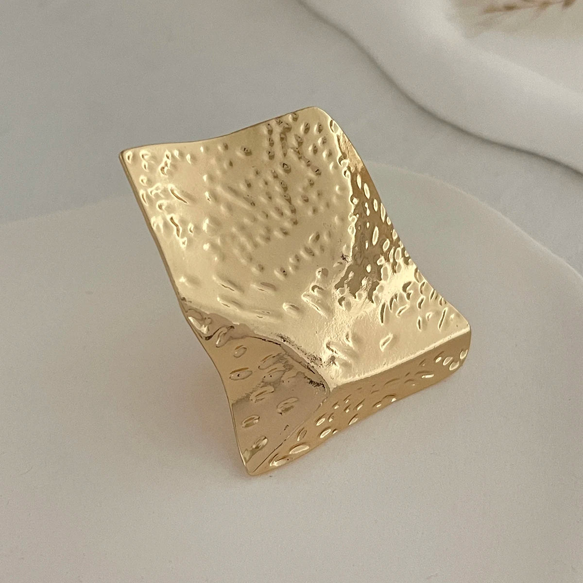 Ingemark 20 Styles Boho Unique Gold Color Petal Flower Rings for Women Punk Geometric Adjustable Rings Couple New Year Jewelry
